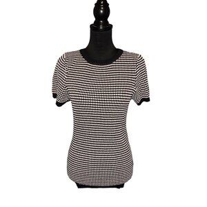 CONTRAST HOUNDSTOOTH TOP